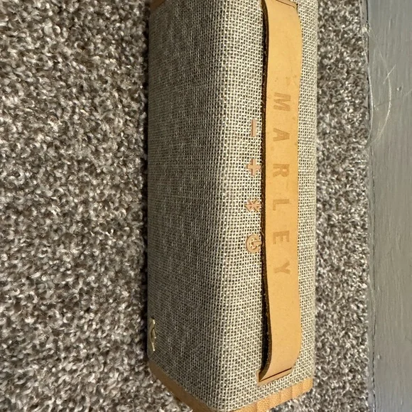 Bluetooth Speaker with upcycled materials, by House of Marley - Picture 3 of 6